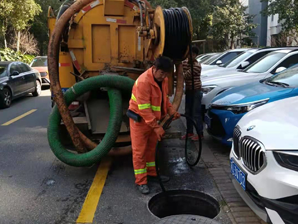 加乐镇排污管道清淤